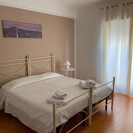 Dragonfly Rooms New Trapani Exteriör bild